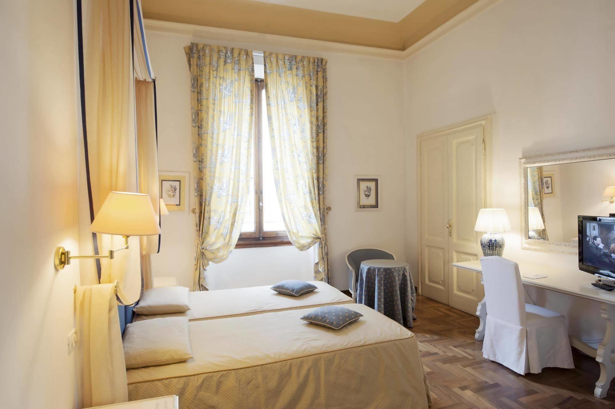 Ferienwohnung Palazzo Ruspoli Florenz Exterior foto